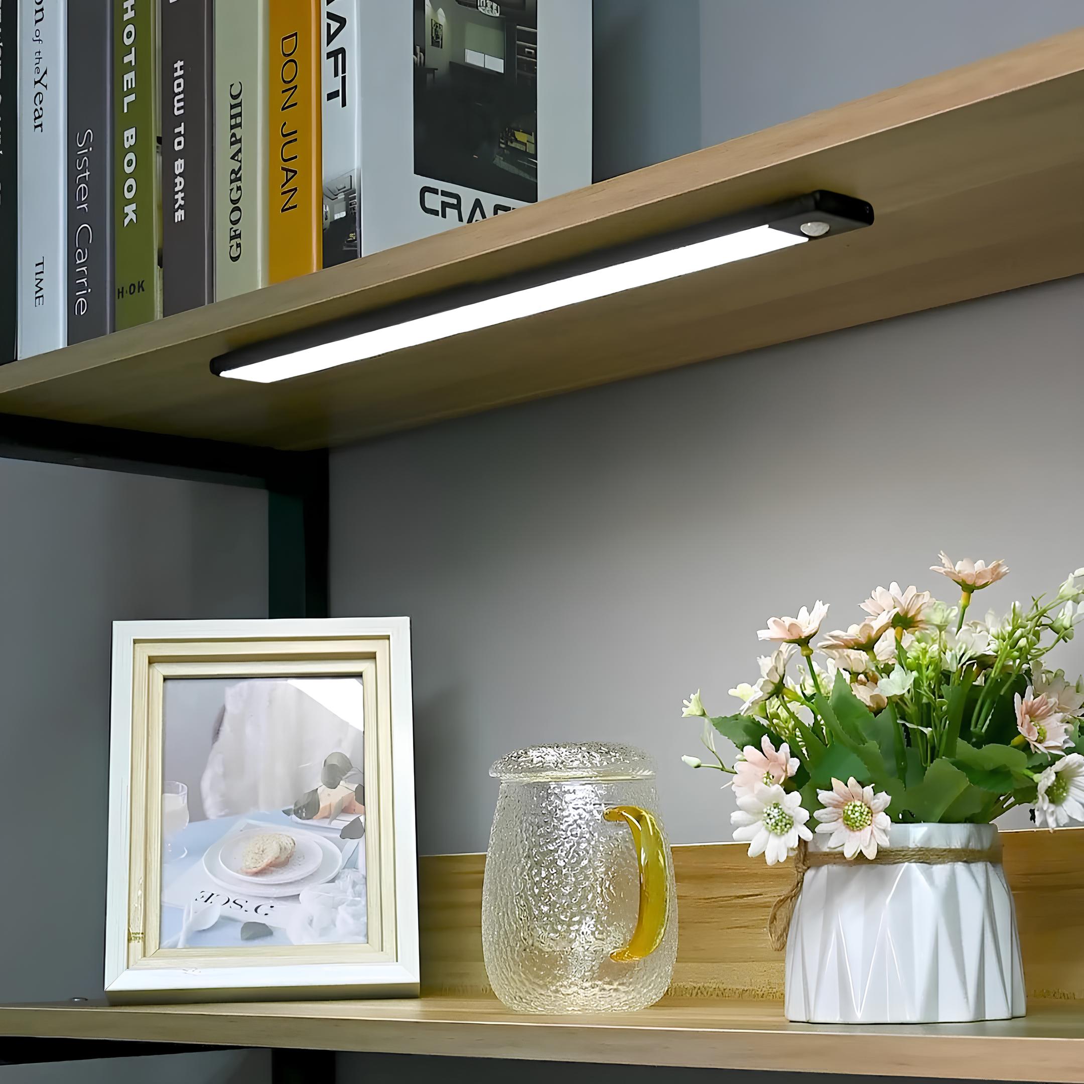 AMICI™ EasyStick Bewegings lamp – Verlichting die met je mee beweegt!