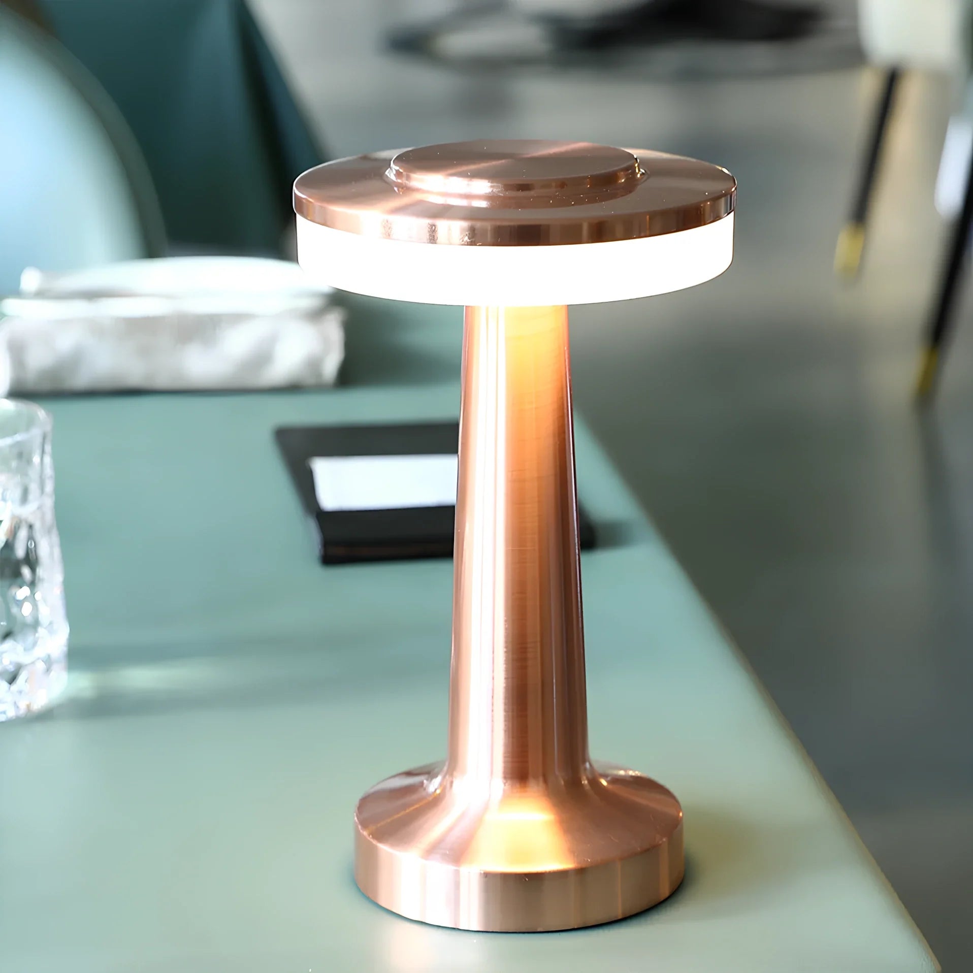 AMICI™ Retro bar lamp – Creëer een luxueuze sfeer met retro charme!